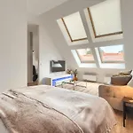 5000 Rynek Sienny Stare Bulwary No 1 Apartament