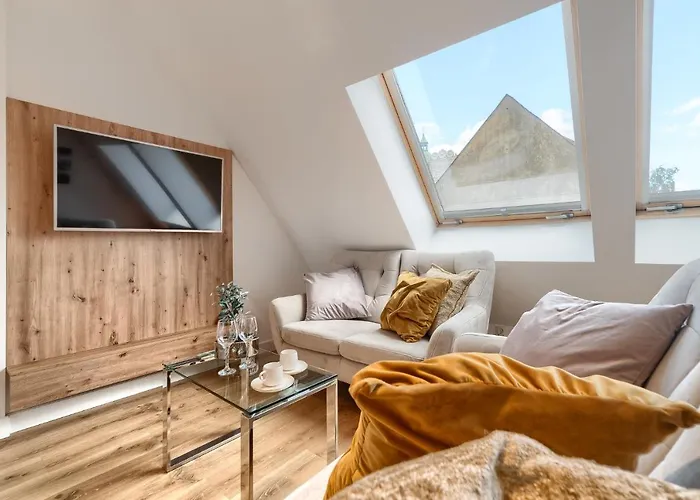 Lägenhet 5000 Rynek Sienny Stare Bulwary No 1 *