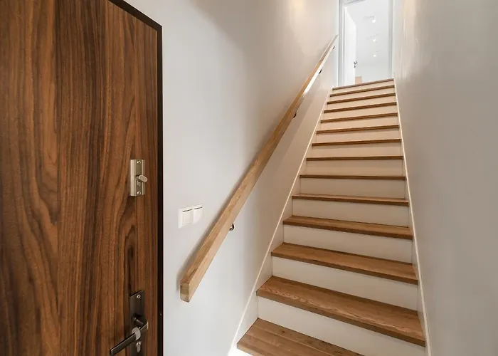 5000 Rynek Sienny Stare Bulwary No 1 *