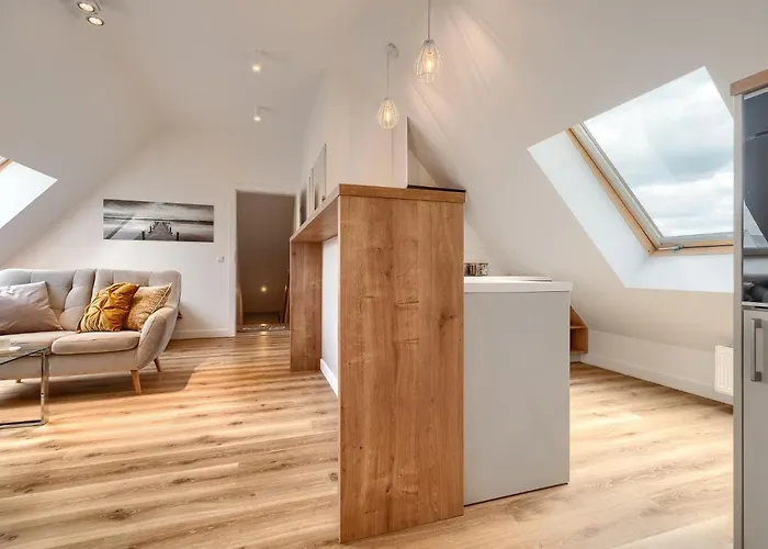 Апартаменты 5000 Rynek Sienny Stare Bulwary No 1 *