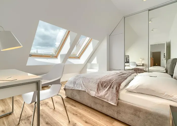 Lägenhet 5000 Rynek Sienny Stare Bulwary No 1 *