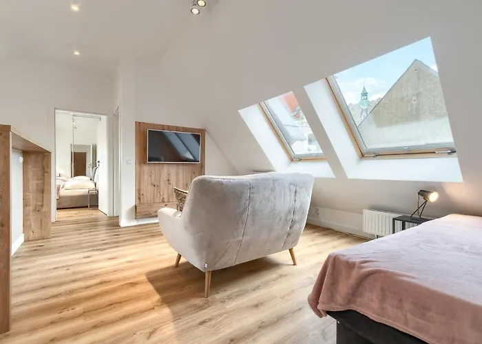 5000 Rynek Sienny Stare Bulwary No 1 *